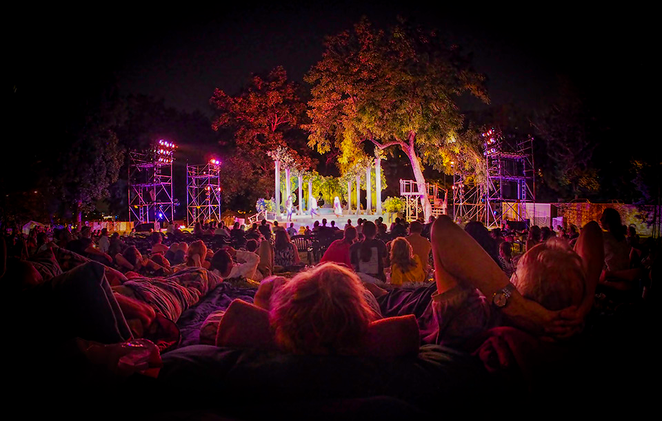 Heart of America Shakespeare Festival - Image of performance at night