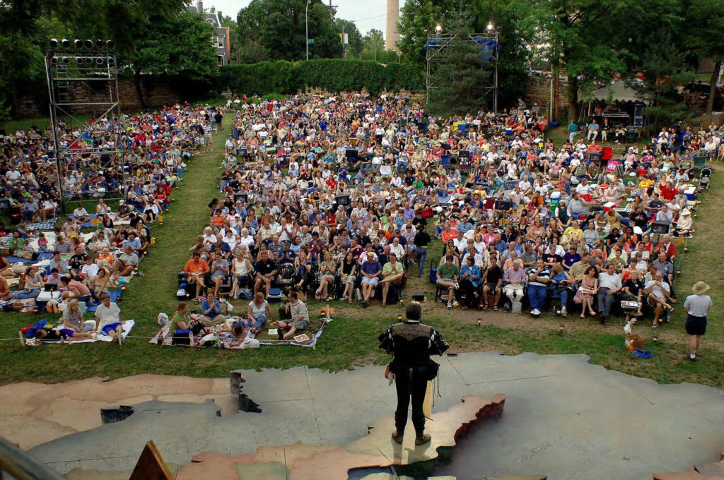 Shakespeare - HASF - the opening rules - crowd shot